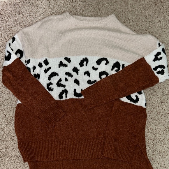 JAZMINE FLOWER CREW NECK SWEATER - STACCATO